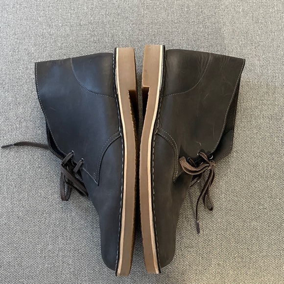 Clarks Black Chukka Boots - Picture 5 of 8